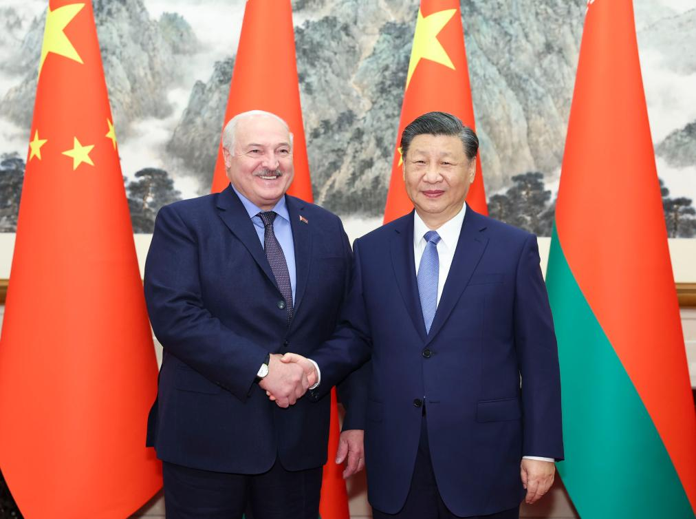 President Xi meets with Belurasian president .JPG