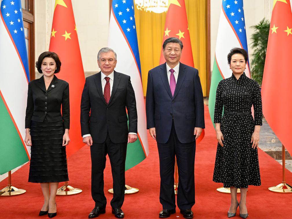 Xi, Uzbe Presidennt hlod talks.jpeg